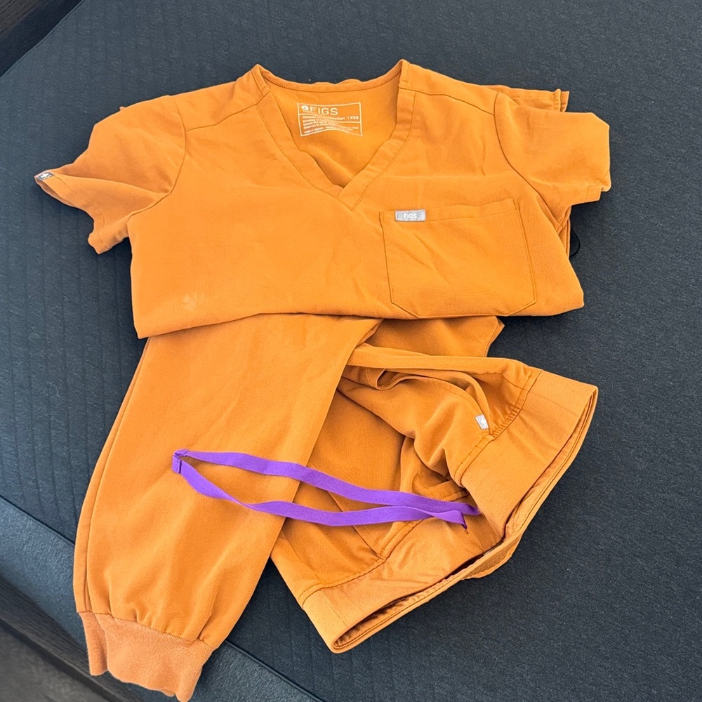 Figs Orange Scrub Set with Purple Drawstring